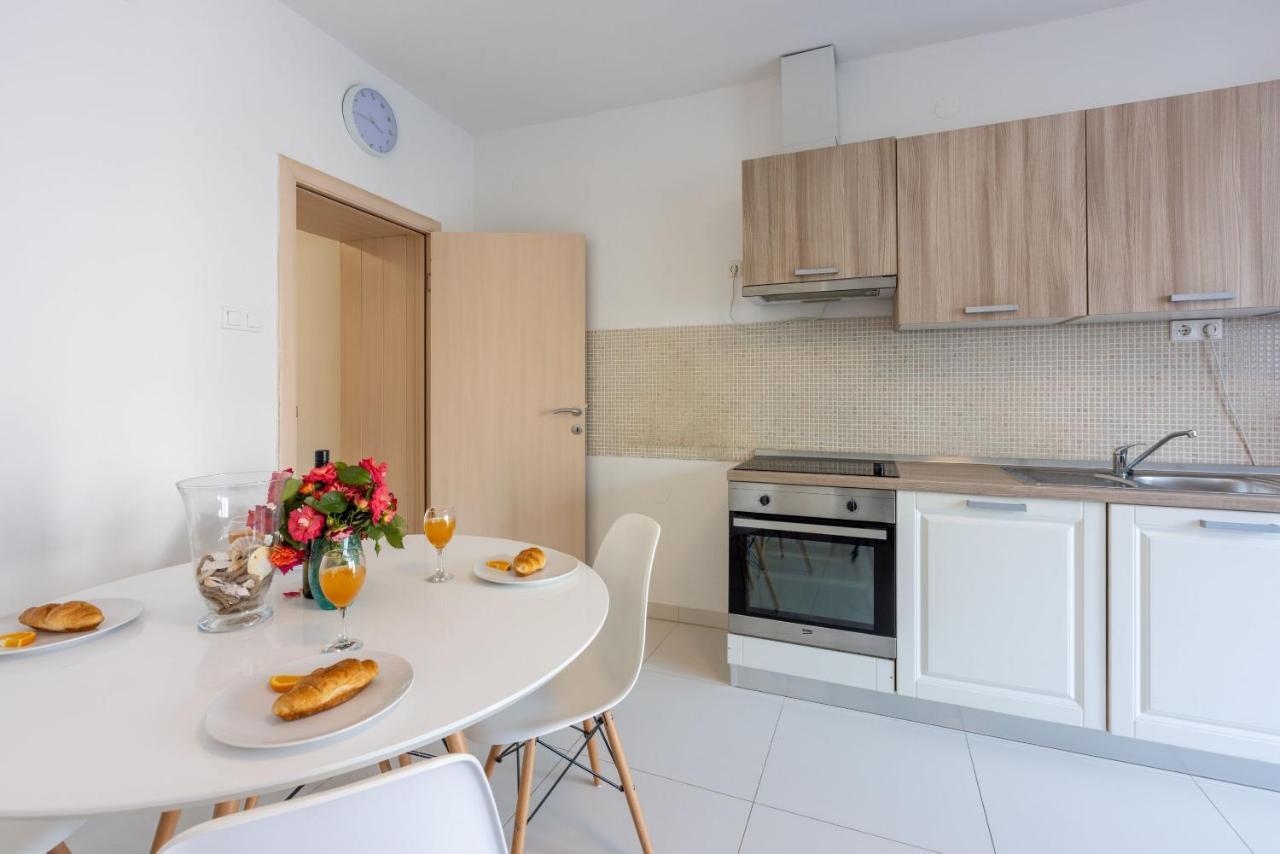Apartment Robert Crikvenica Εξωτερικό φωτογραφία
